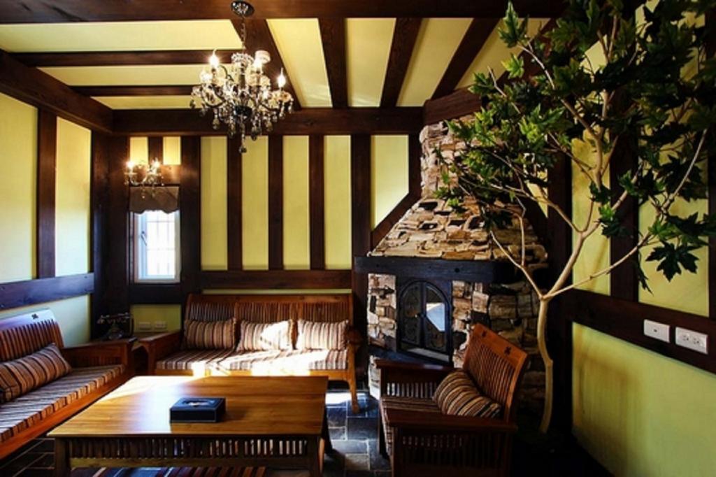 Tudor Dynasty Homestay Yanliau Room photo